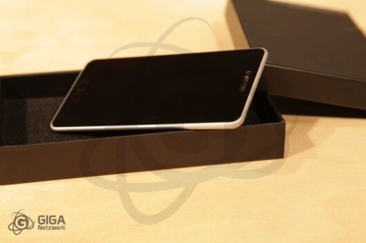 Imagen de Todos los rumores del iPhone 5 reunidos en esta maqueta Todos los rumores del iPhone 5 reunidos en esta maqueta, iPhone 5 4 actualidad noticias 593